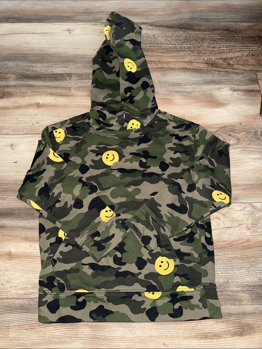 Boys size 8 Old Navy Camo Hoodie with Yellow Smiley Faces